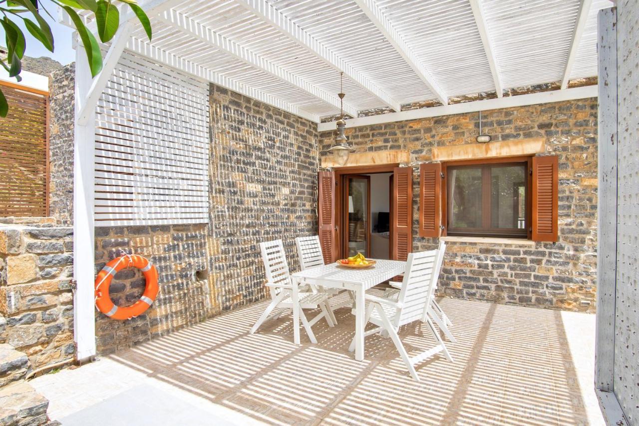 Almyra Villas Holiday home *