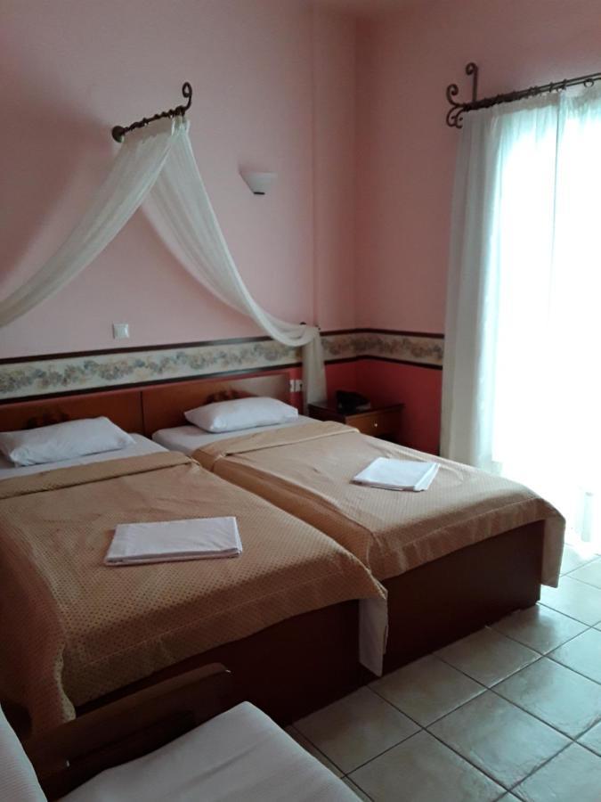 Nepheli Hotel 2*