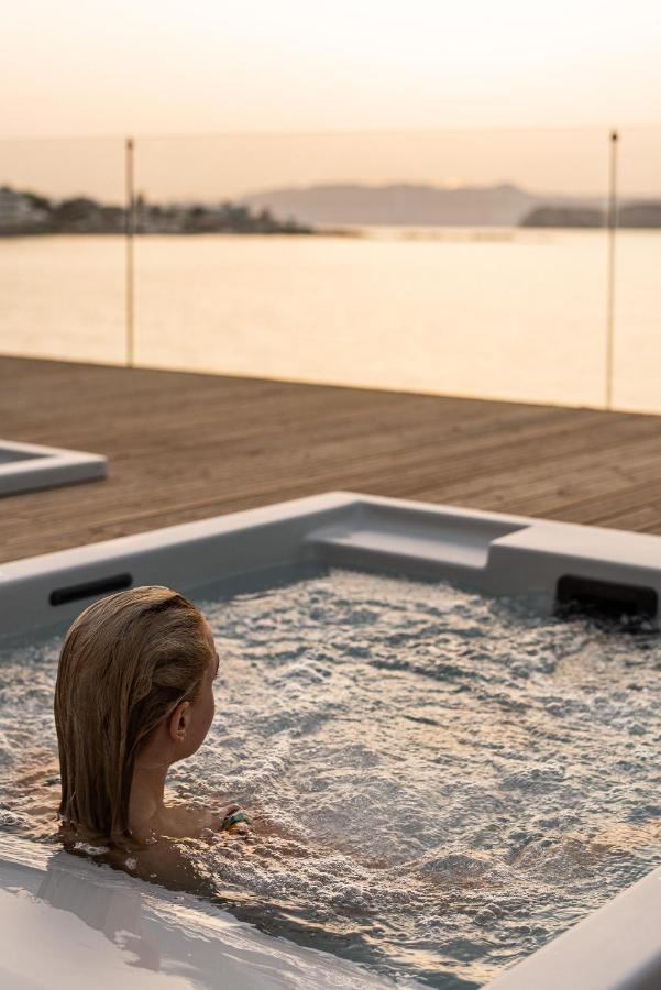Domus Aqua * Kato Daratso