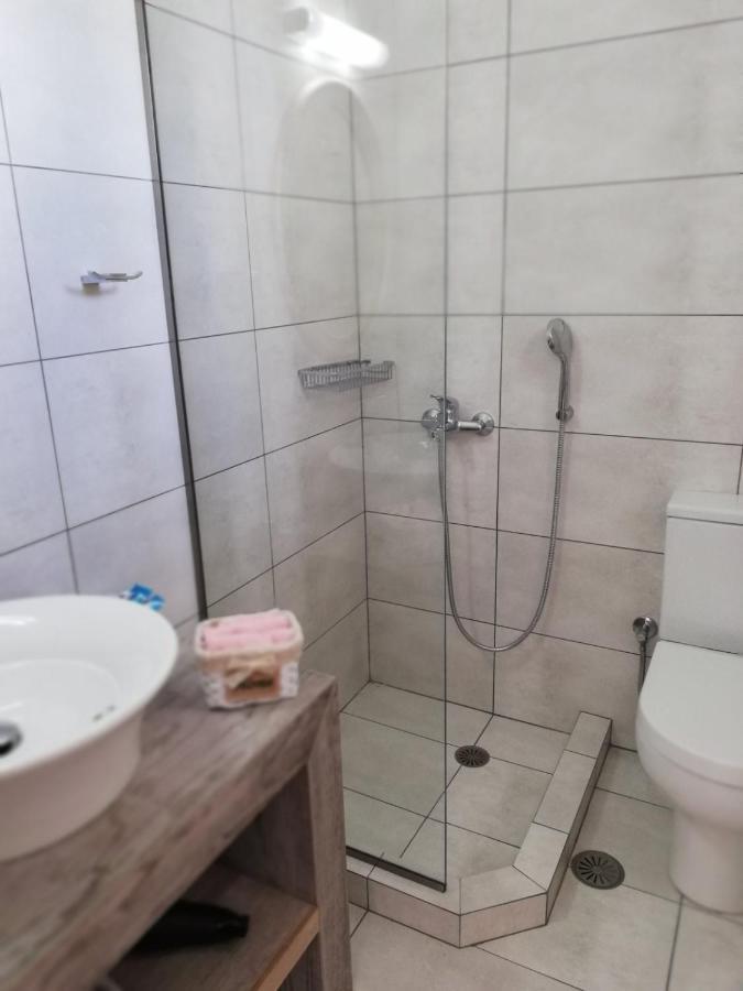 Skyros Avra Residences *