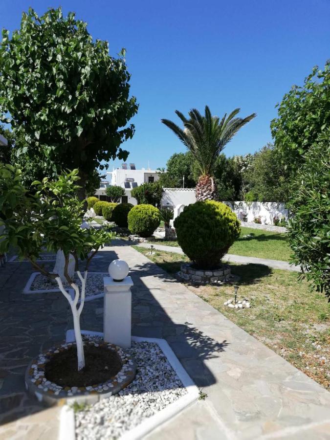 Skyros Avra Residences Aparthotel *