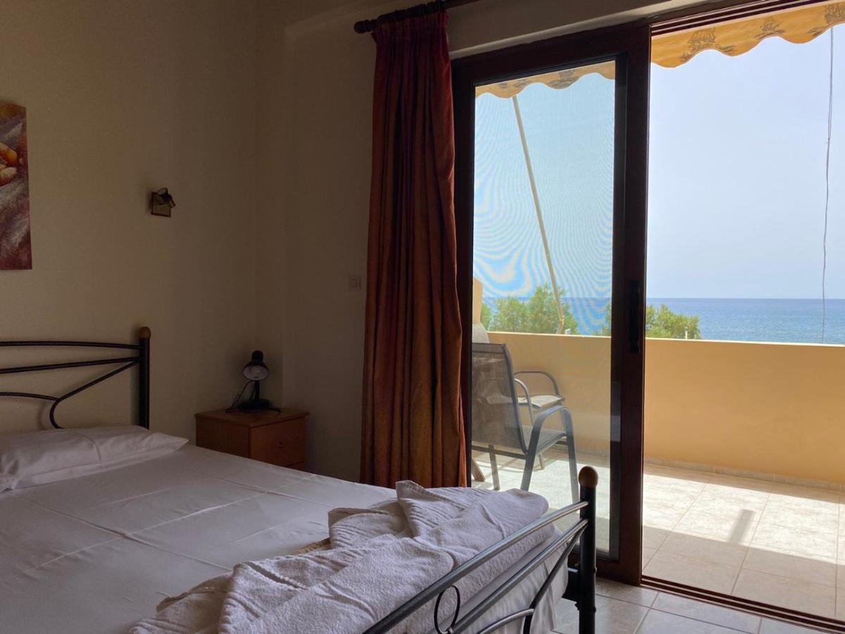 Hotel Apanemia *