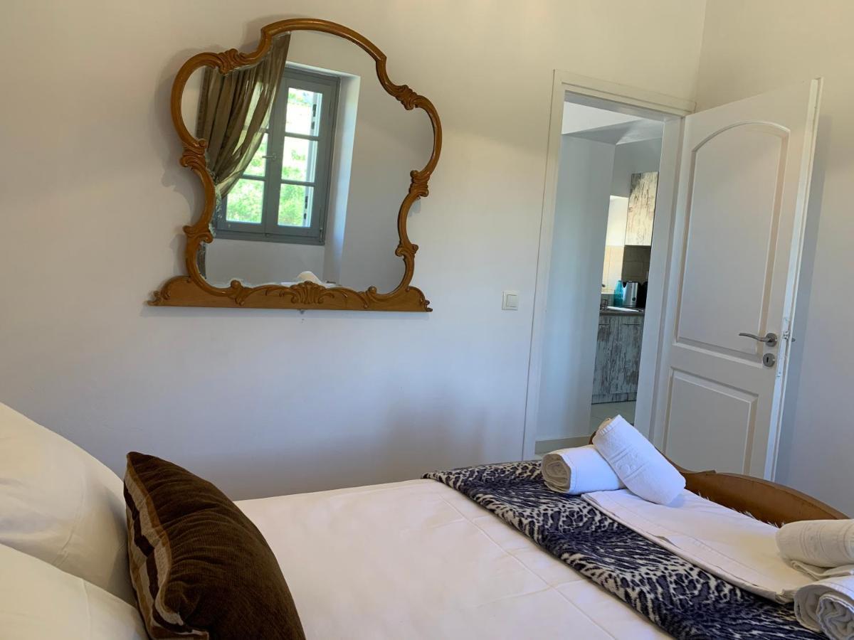 Attik Residencies * Livadi (Kythira)