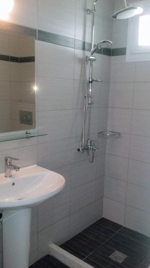 Delfini Guest house Nydri (Lefkada)