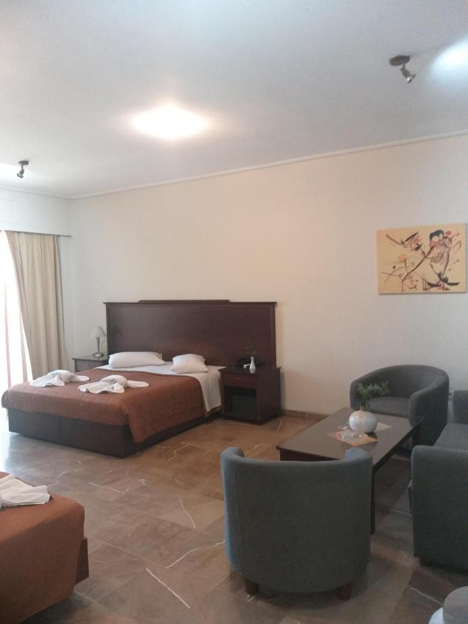 Apollo Hotel 3*