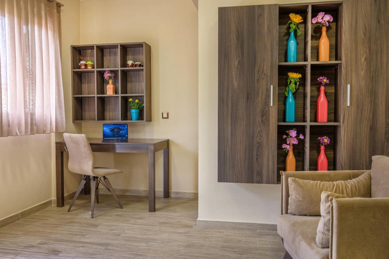 Tavani Villas Apartment Nea Roda