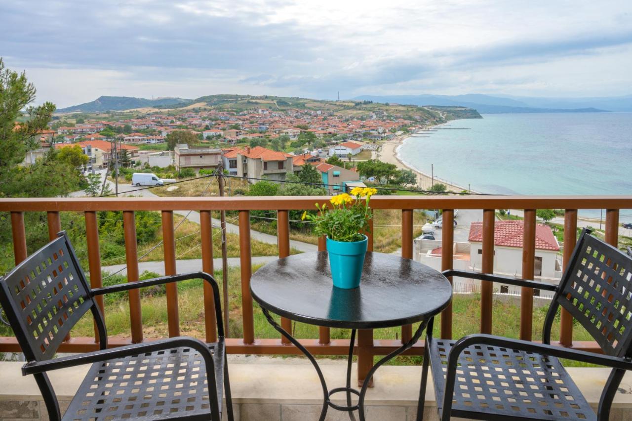 Tavani Villas *