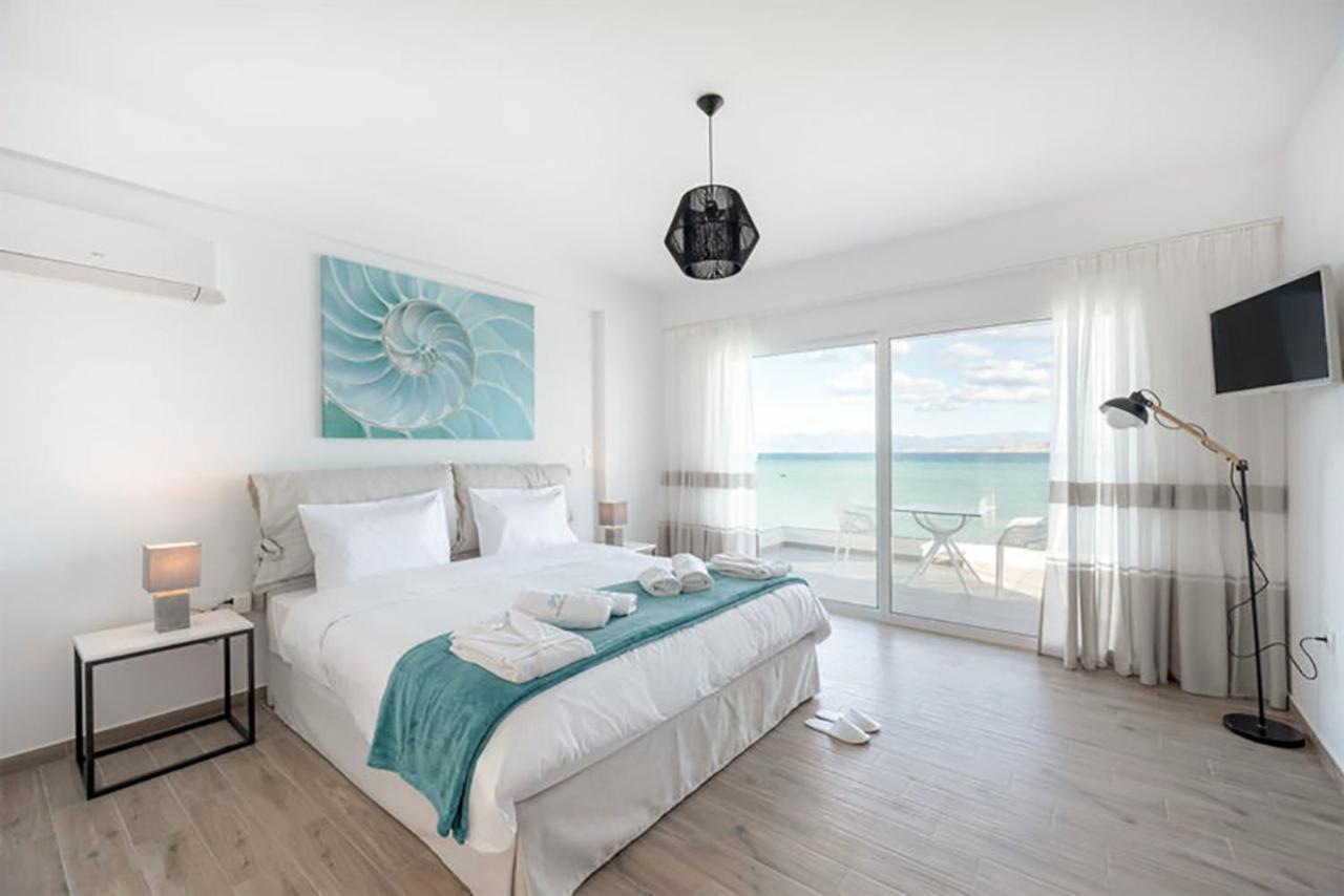 Costa Vasia Seaside And Vrachati