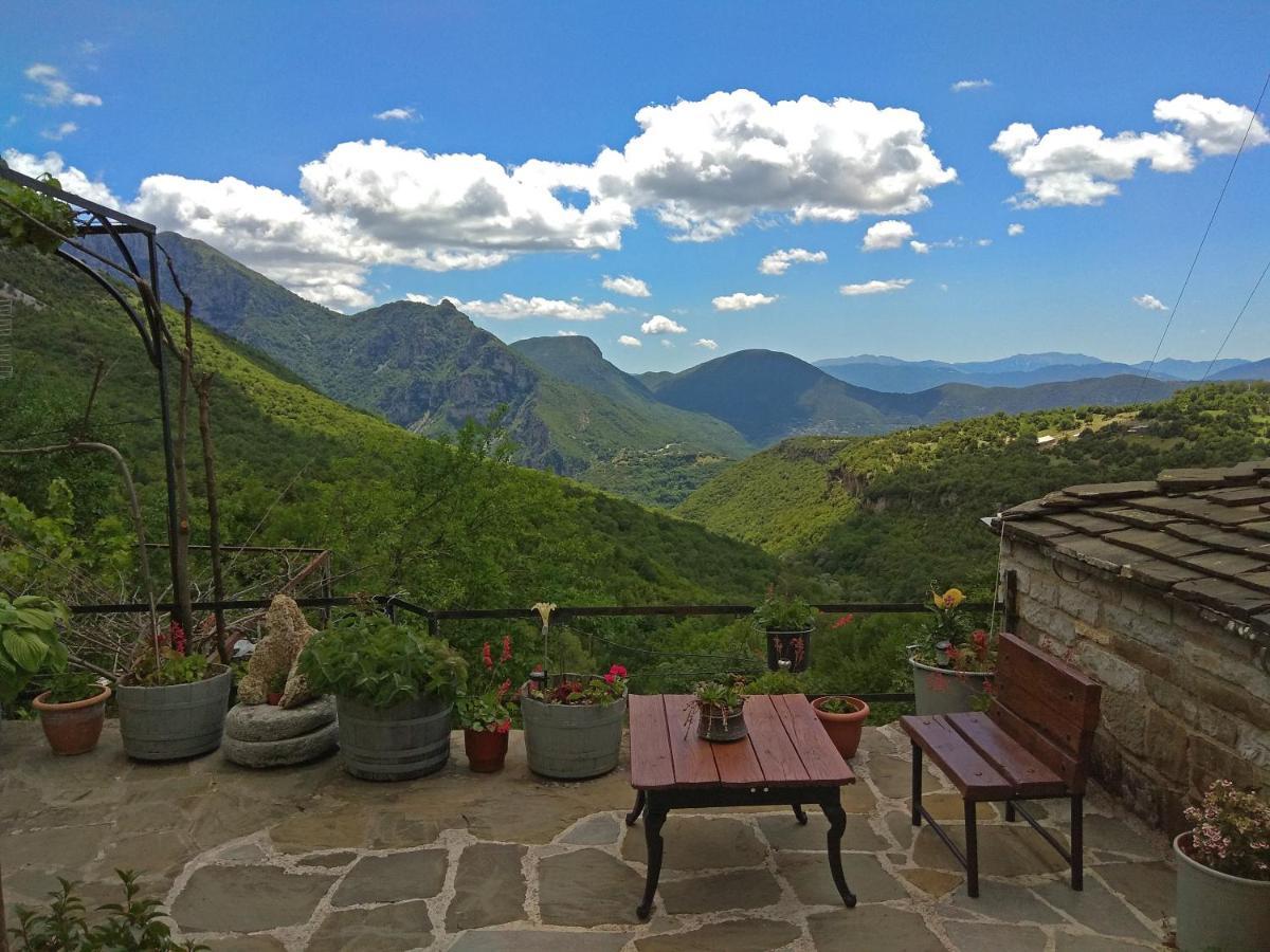 Iro Guest house