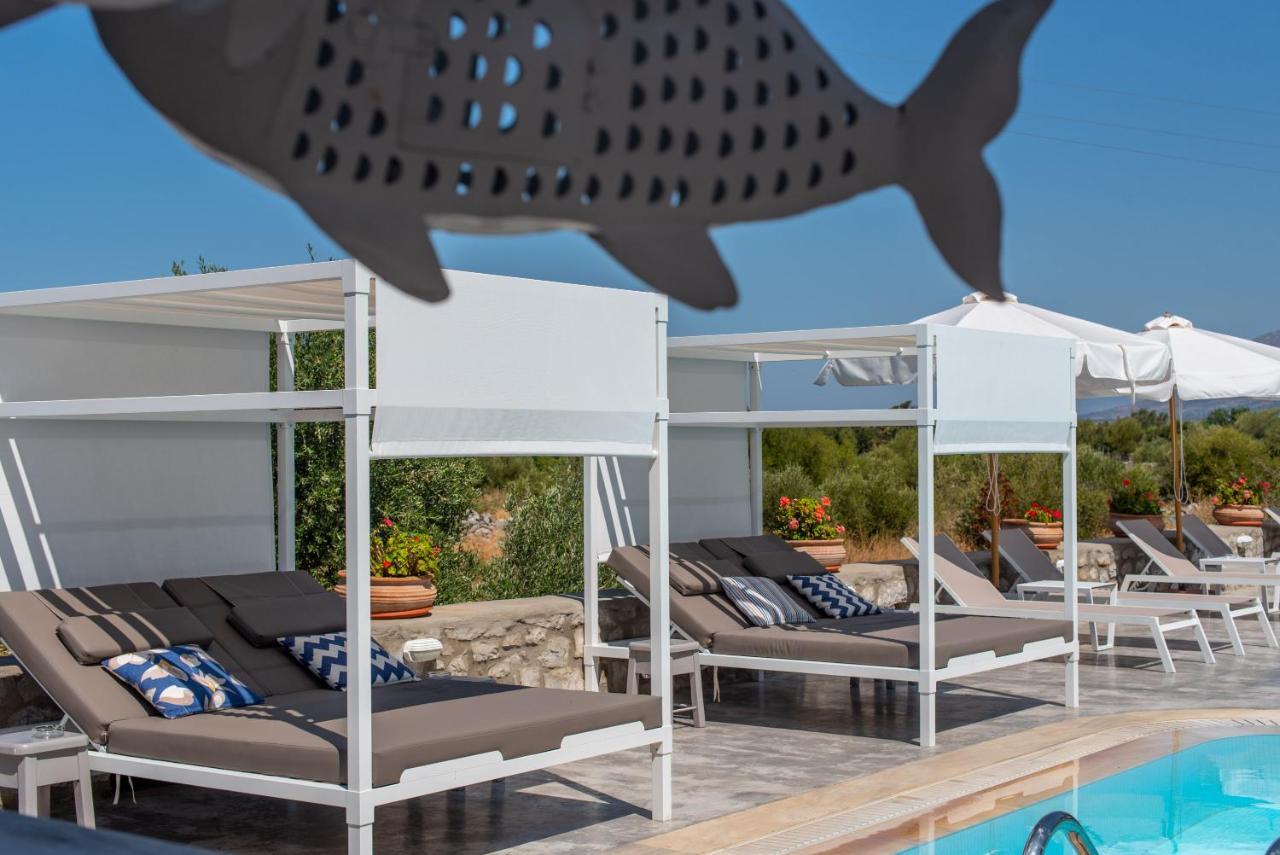 Kastro Maini Hotel 3*