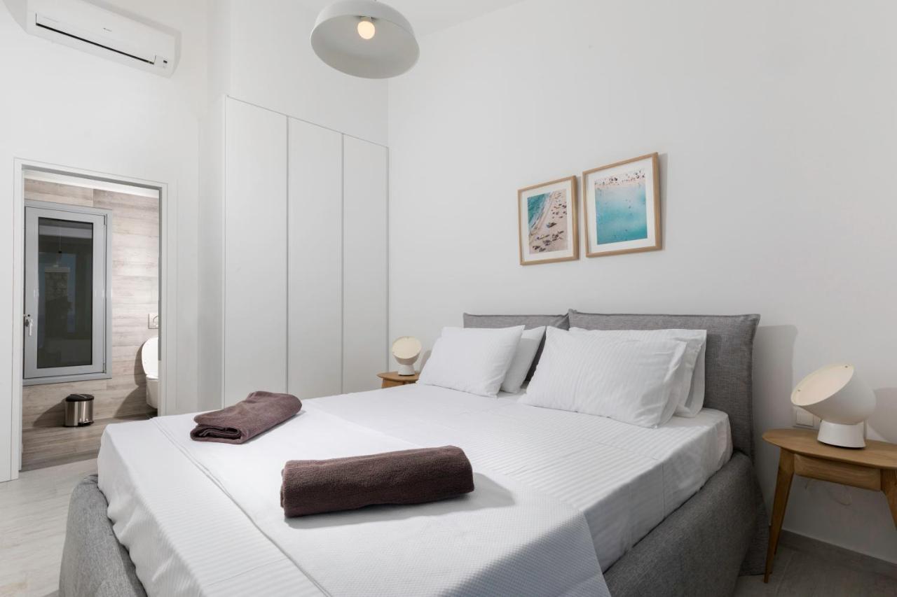 Estella With Pool & Jacuzzi In Villa *