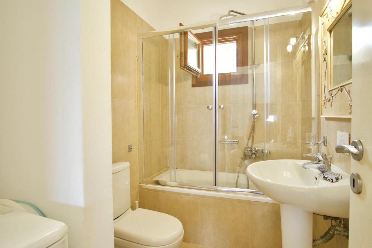 Holiday home Almyra Villas