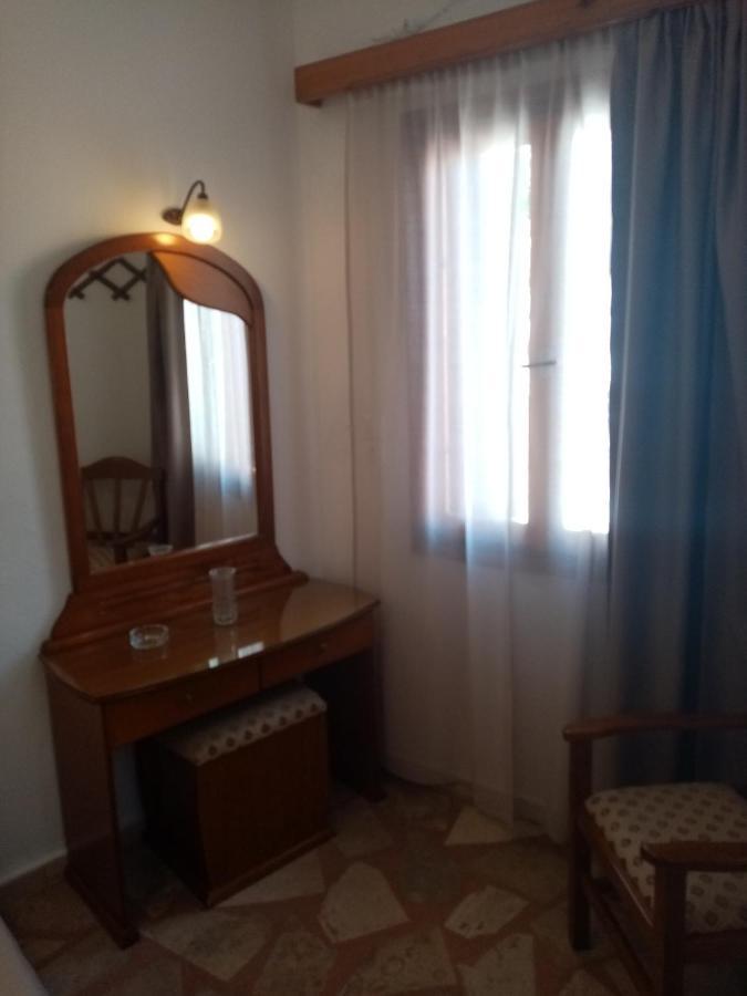 αrgo * Pythagoreio (Samos)