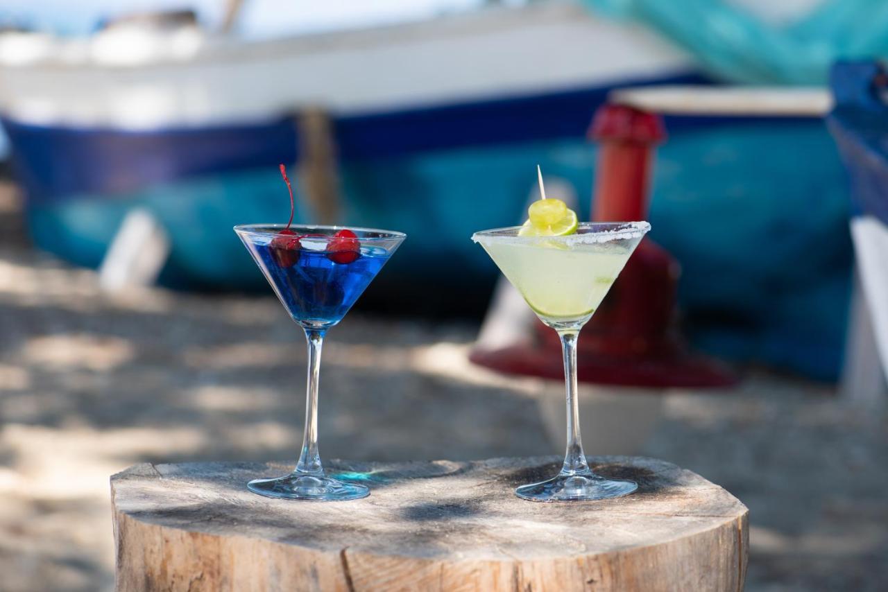 Thasos Blue *