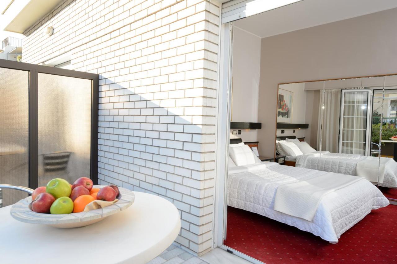 Victory Hotel