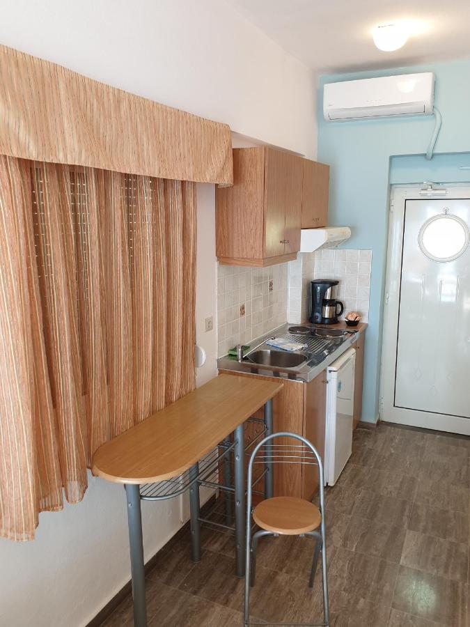 Thalassa House Aparthotel 5*