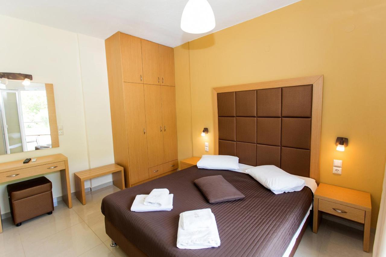 Aristidis Garden Aparthotel Parga