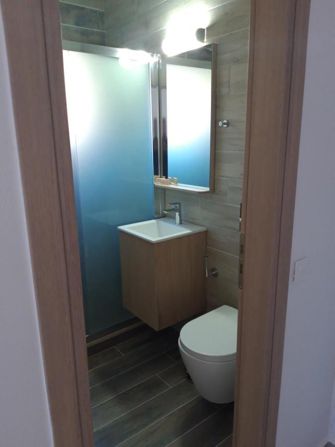 Calypso Apartment *