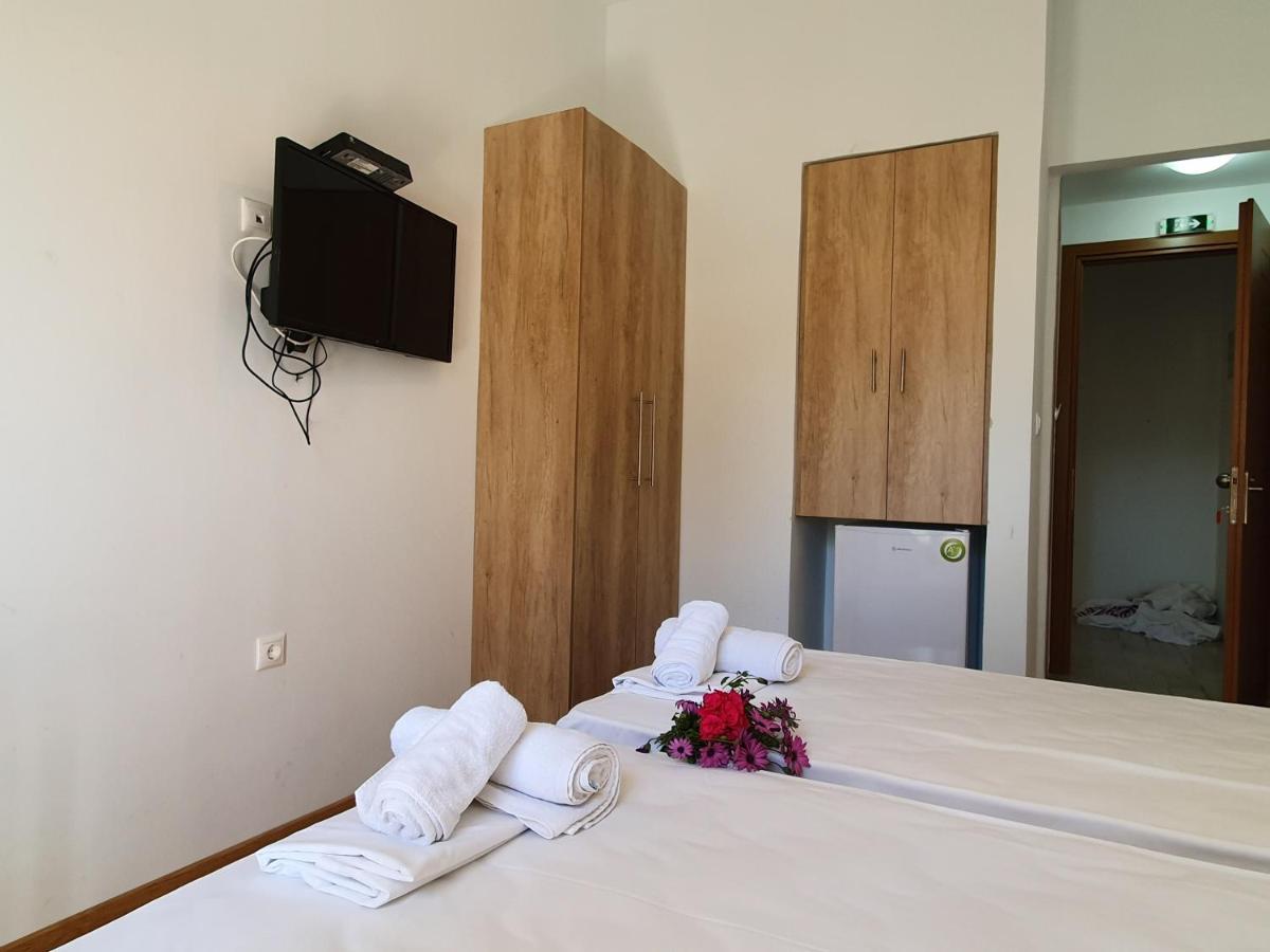 Guest house Tasos