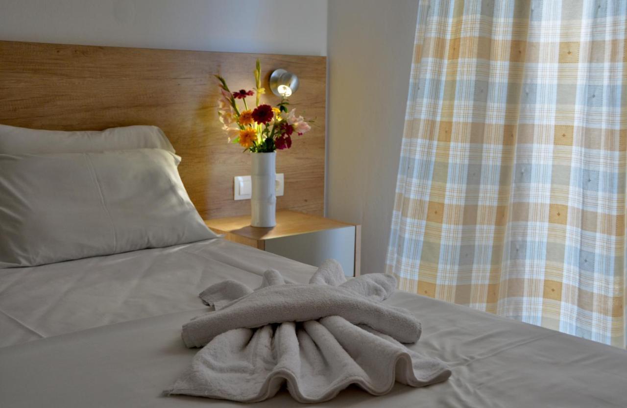 Christina Hotel *