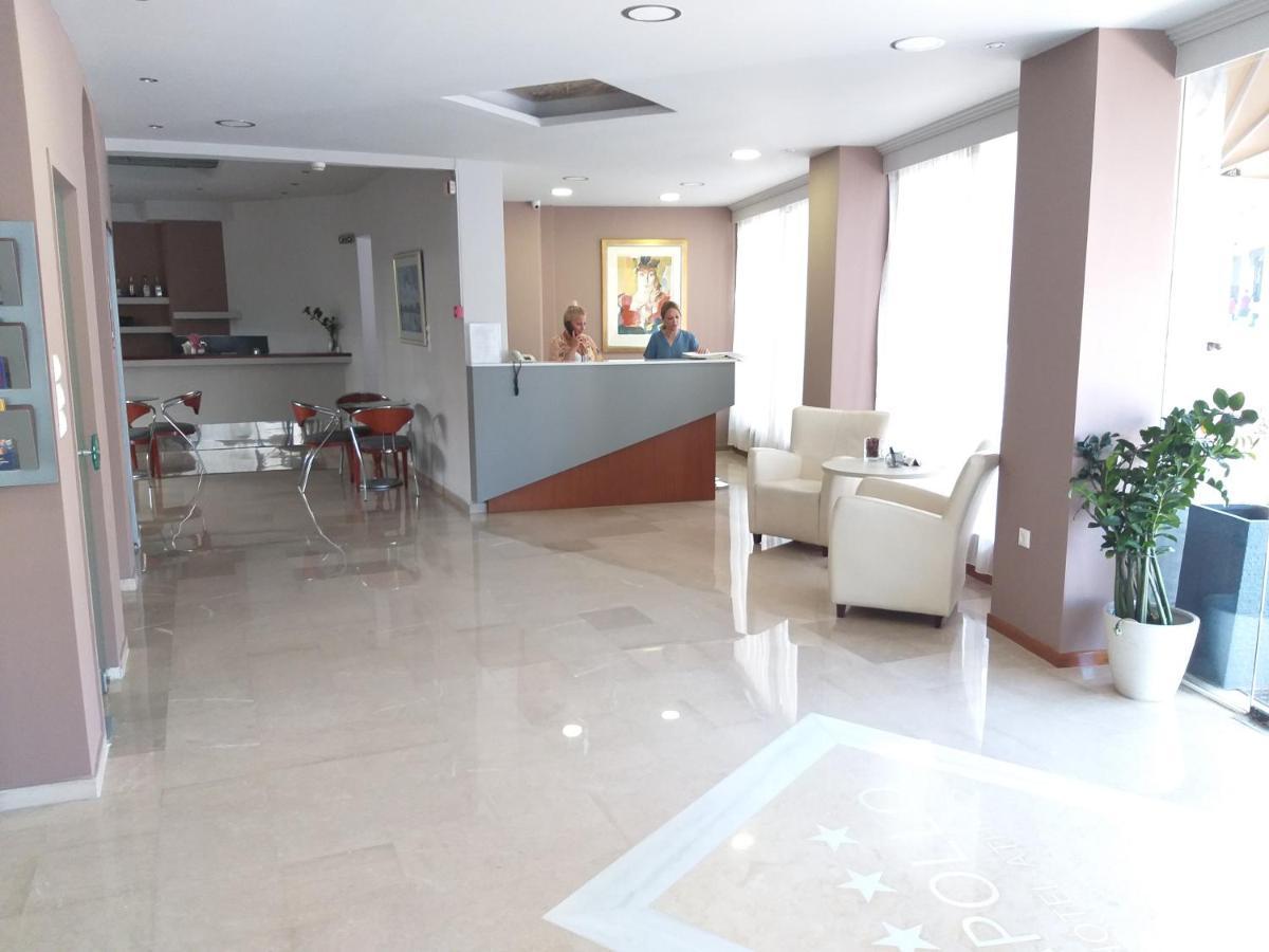 Apollo Hotel 3*