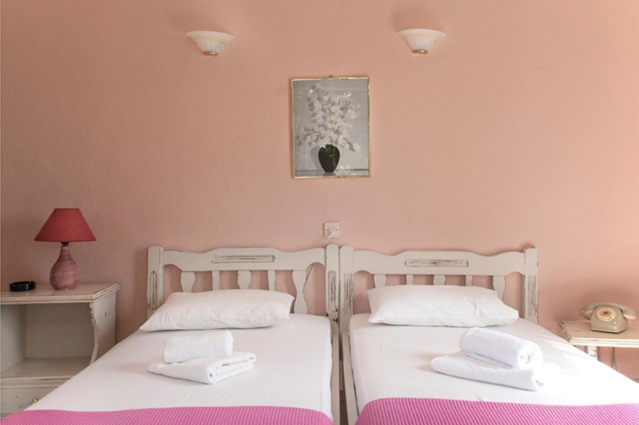 Hotel Zefiros 2*