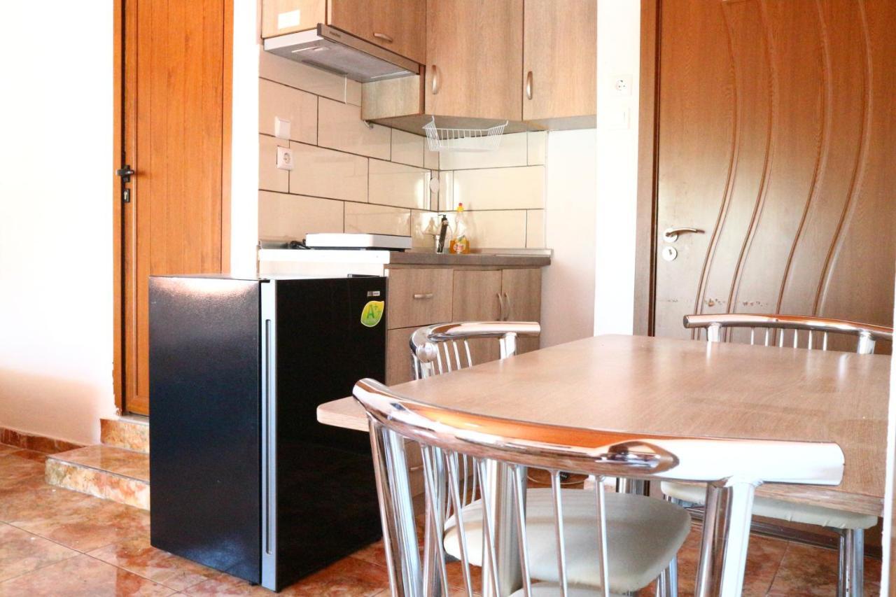Edelweiss Studios Apartment *