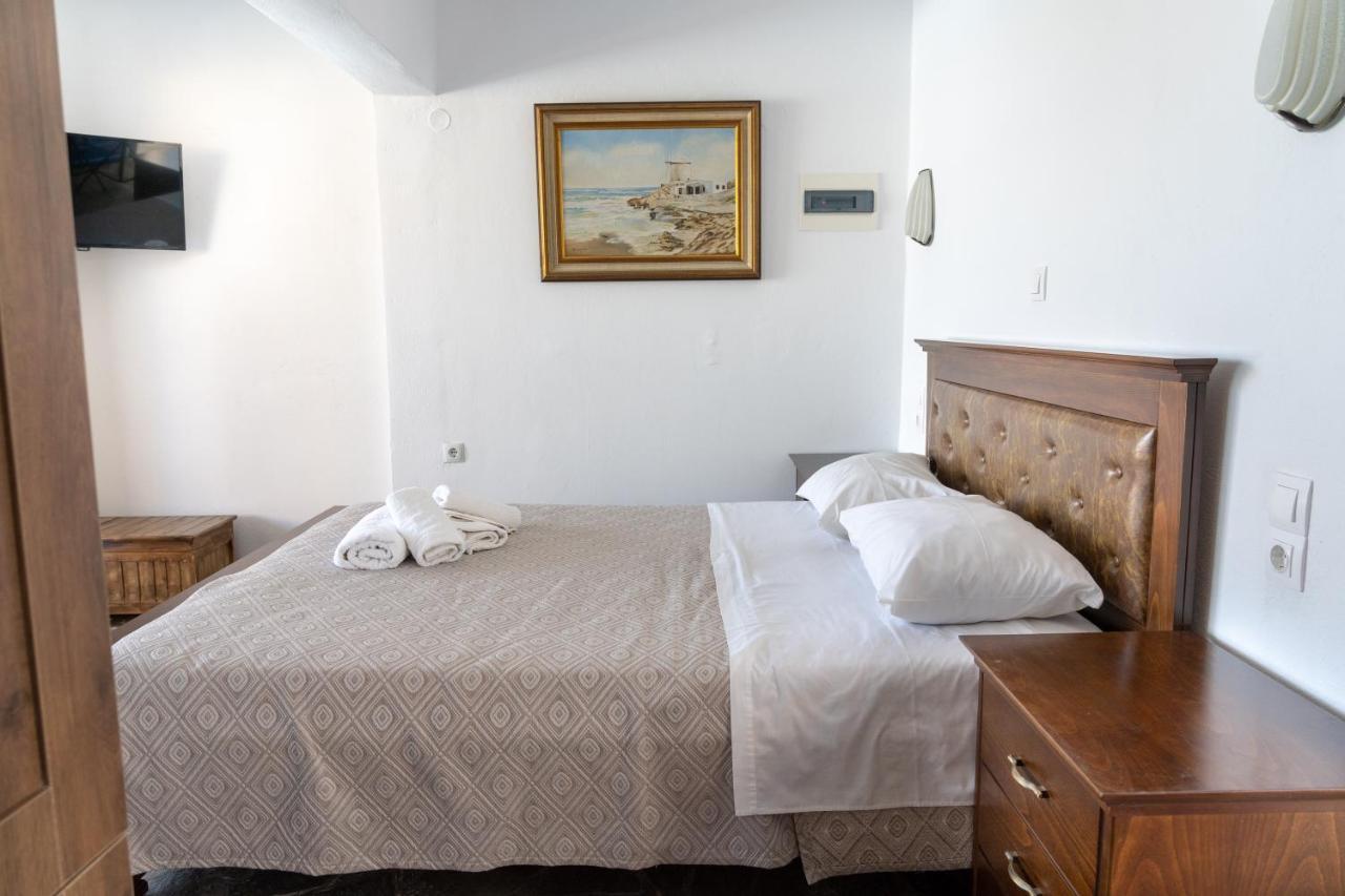 Guest house Alexandros By The - Serifos
