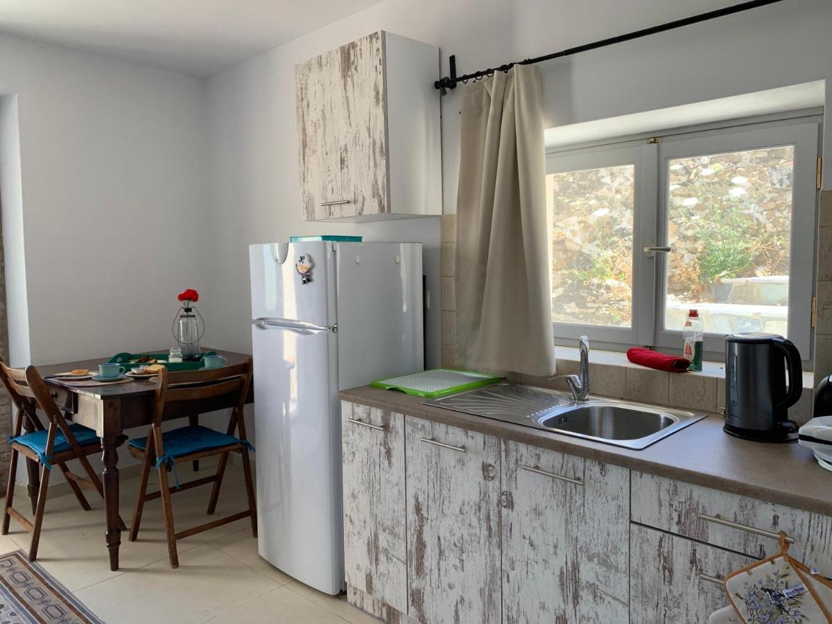 Attik Residencies * Livadi (Kythira)