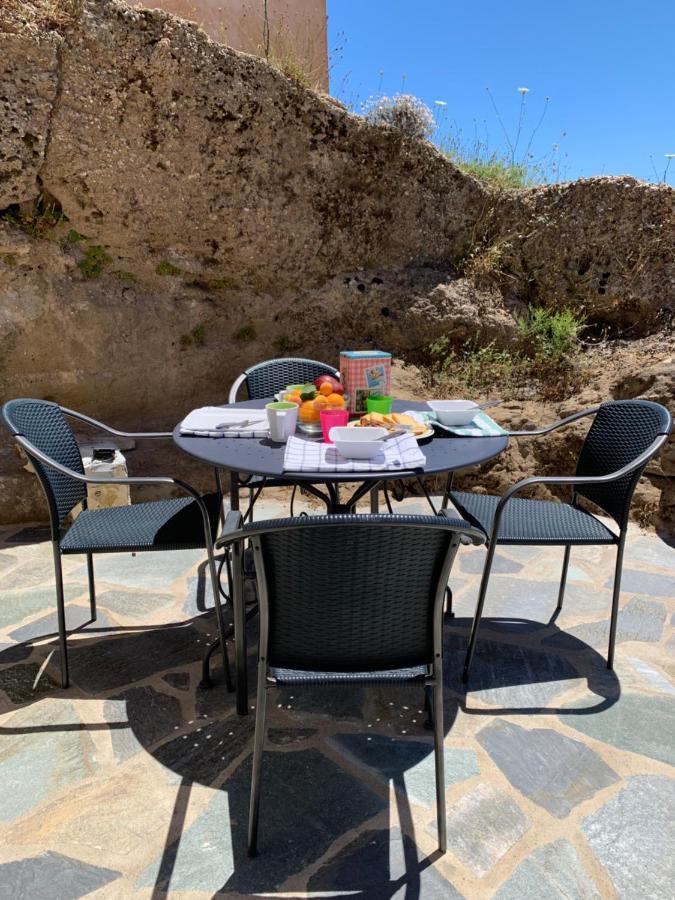 Attik Residencies * Livadi (Kythira)