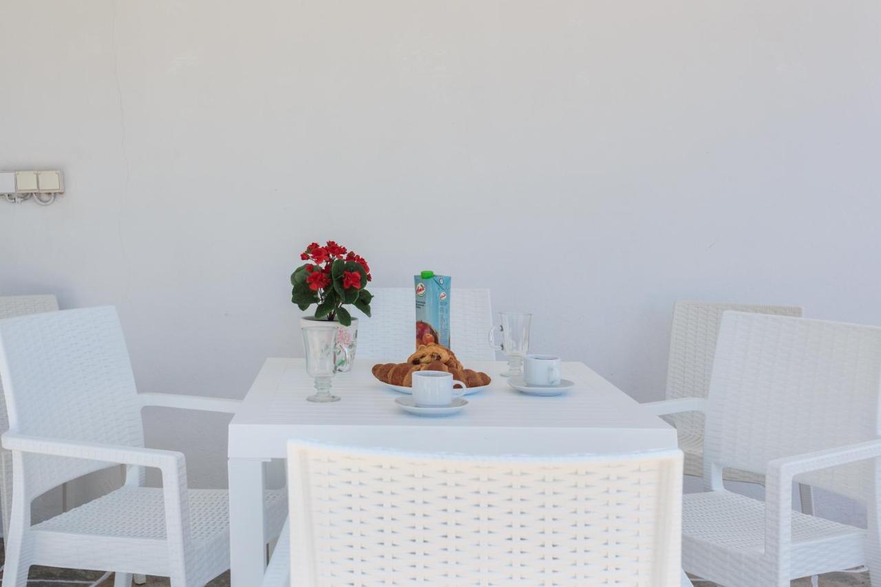 Apartment John's & Parikia (Paros)