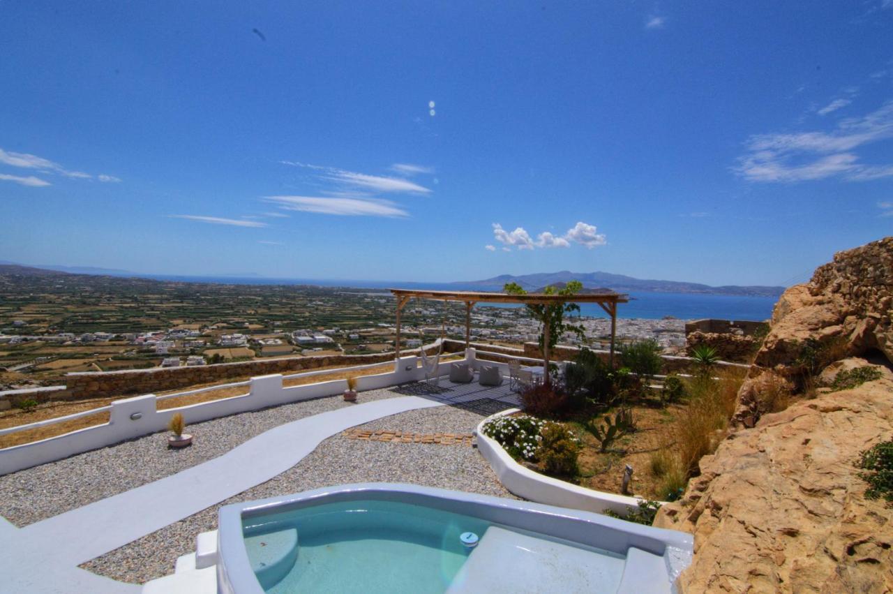 Eye Of Naxos Holiday home