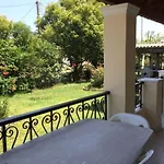 Apartments Takis And Efi