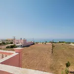 Issos Studios