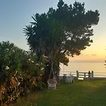 Villa By The Sea - Βίλα Πάνω Στη Θάλασσα