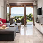 Xalonia Seaview