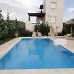Myrsini