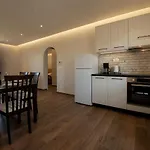 Villa Margarita Suites