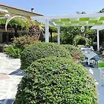 Ioli Apartments