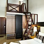 Meliton Inn Hotel & Suites By The Beach