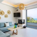 Adelhome - Sea View & Walking Distance To Beach!