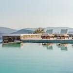 Bohemian Blue Villa - 7 Bdrm - Beach In 200M - Mg Villas