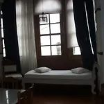 Vetera Suites