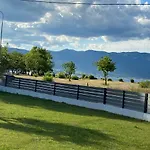 Ploumis Seaside Villas