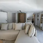 The Euphoria Club Luxury Villas