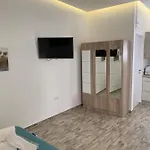 Santorini Studio For 2 Person In Athens Near Sea& Center
