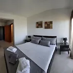 Stathi\'S House