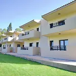 Lygaria Beach Apts