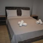 Sea View Luxury Apartment In Nea Kallikratia.