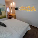 Lydia Hotel